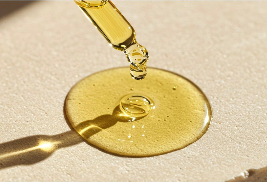 ✨ The Glowdown: Why Your Skin Isn’t Glowing (Even When You Moisturize)